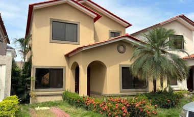 CASA EN VENTA, CIUDAD CELESTE ETAPA LA MARINA.