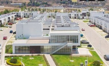 🏡 Casa en Venta en Lomas de Angelópolis – 3 Recámaras, Terraza y Jardin