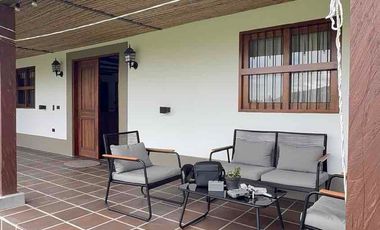 🏡 ¡Hermosa Finca Campestre con Vista Panorámica en El Carmen de Viboral! 🌄