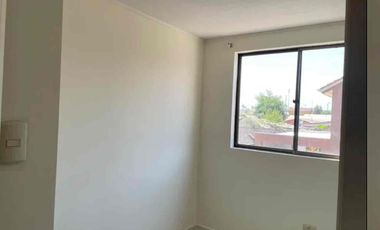Arriendo casa dos pisos 3D 2B en Maipu