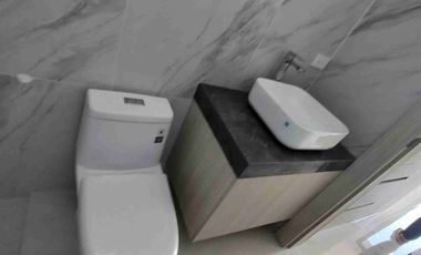 Estrene Hermosa Casa en Samborondón ciudadela privada  Estribor 3 dormitorios más estudio y cuarto de empleada