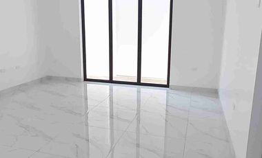 Estrene Hermosa Casa en Samborondón ciudadela privada  Estribor 3 dormitorios más estudio y cuarto de empleada