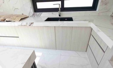 Estrene Hermosa Casa en Samborondón ciudadela privada  Estribor 3 dormitorios más estudio y cuarto de empleada