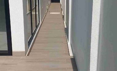 Estrene Hermosa Casa en Samborondón ciudadela privada  Estribor 3 dormitorios más estudio y cuarto de empleada