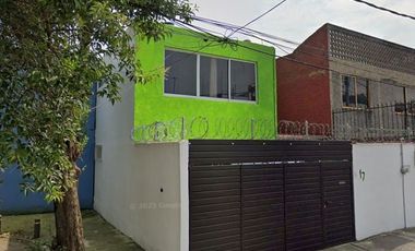 Casa en remate bancario en Jardín Balbuena, CDMX