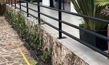 casa finca campestre en vía las Palmas aeropuerto Ríonegro JMC sector sajonia - cerca a Llanogrande