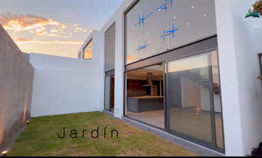 LOFT EN RENTA 2 RECAMARAS Tres Marias Morelia alberca gym