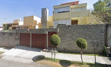 LOMAS DE LA HERRADURA NAUCALPAN Hermosa Y Amplia CASA, Excelente ubicación A UNOS MINUTOS DE REFORMA, POLANCO, CHAPULTEPEC, INTERLOMAS plazas comercia