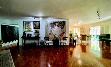 Spacious 3BR Unit at Ritz Tower Makati