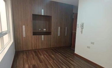 20M  3 Storey Townhouse Commercial/Residential Use in Sta Cruz Manila Near Chinese General Hospital For Sale LSS