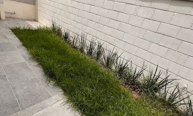 RENTA DE CASA EN HACIENDA VALBUENA ZONA NORTE