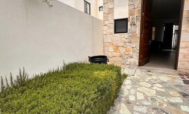 RENTA DE CASA EN HACIENDA VALBUENA ZONA NORTE