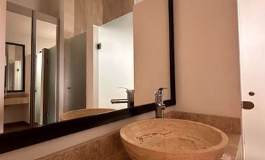 RENTA DE CASA EN HACIENDA VALBUENA ZONA NORTE