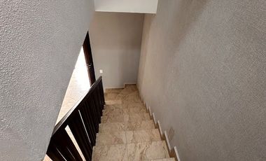 RENTA DE CASA EN HACIENDA VALBUENA ZONA NORTE