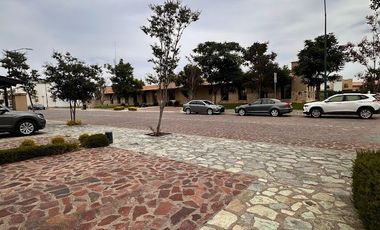 RENTA DE CASA EN HACIENDA VALBUENA ZONA NORTE