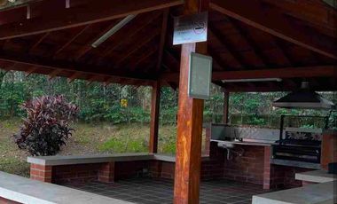 Venta de apto en Poblado sector la Visitación