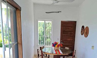 CASA A POCOS METROS DE PLAYA. BARRA DE POTOSÍ, GUERRERO.