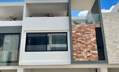 CASA 5 RECAMARAS EN FRACCIONAMIENTO EL CIELO A PASOS DE LA PLAYA