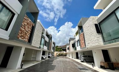 CASA 5 RECAMARAS EN FRACCIONAMIENTO EL CIELO A PASOS DE LA PLAYA