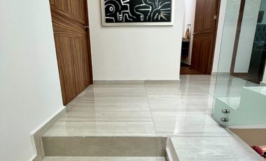 CASA 5 RECAMARAS EN FRACCIONAMIENTO EL CIELO A PASOS DE LA PLAYA