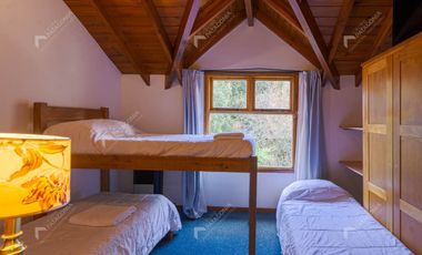 VENTA Hermosa Cabaña 3 dormitorios en Casco centrico, San Martin de los Andes