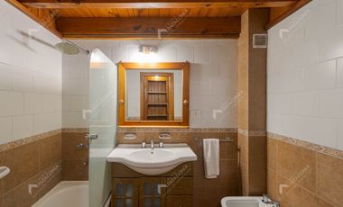 VENTA Hermosa Cabaña 3 dormitorios en Casco centrico, San Martin de los Andes