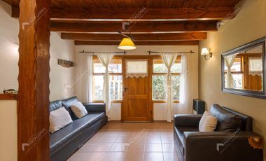 VENTA Hermosa Cabaña 3 dormitorios en Casco centrico, San Martin de los Andes