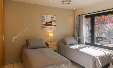 🟠Casa En Venta En San Martín De Los Andes A 300 Metros De La Costanera Del Lago Lacar🔵