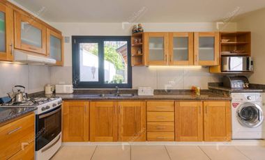 🟠Casa En Venta En San Martín De Los Andes A 300 Metros De La Costanera Del Lago Lacar🔵