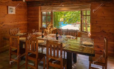 Casa en Venta 4 DORMITORIOS en ALTOS DEL SOL, SOBRE PTO MORENO