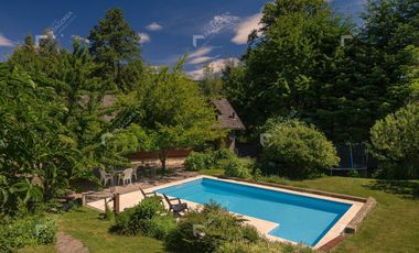 Casa en Venta 4 DORMITORIOS en ALTOS DEL SOL, SOBRE PTO MORENO