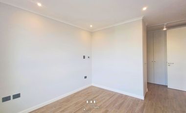 Departamento En Arriendo Edificio Vista Plaza 2d | 2b |2est.