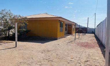 Arriendo Amplia Propiedad sector Cerro Sombrero, Arica