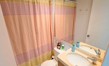 SINCRÓNICA PROPIEDADES ARRIENDA POR AÑO CORRIDO! HERMOSO DEPARTAMENTO EN EXCLUSIVO CONDOMINIO DE ALGARROBO