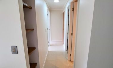 SINCRÓNICA PROPIEDADES ARRIENDA POR AÑO CORRIDO! HERMOSO DEPARTAMENTO EN EXCLUSIVO CONDOMINIO DE ALGARROBO