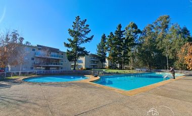 SINCRÓNICA PROPIEDADES ARRIENDA HERMOSO DEPARTAMENTO EN EXCLUSIVO CONDOMINIO DE ALGARROBO