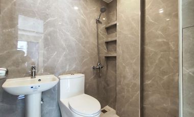 15M 3 Storey Townhouse w/Attic Near OB Montessori For Sale in Sta Ana Manila LSS