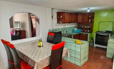 CASA DE VENTA EN SANTA ANITA