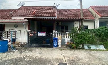 2-storey townhouse, 22.5 sq m., Chuan Yu Village, Lam Luk Ka Khlong 8, Lam Luk Ka Road, Rural Highway No. 3006, Khlong 8, Lam Luk Ka, Pathum Thani