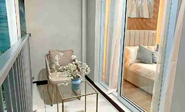 FURNISHED CONDO - STUDIO