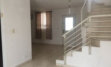 CASA EN RENTA EN PUERTA DE ANÁHUAC, ESCOBEDO.