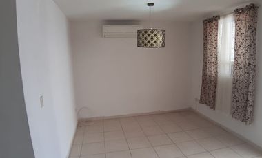 CASA EN RENTA EN PUERTA DE ANÁHUAC, ESCOBEDO.