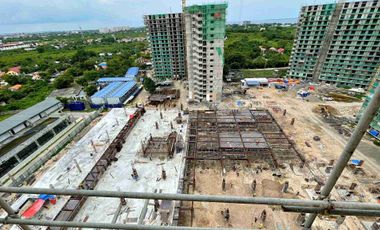 FURNISHED 1 BEDROOM CONDO