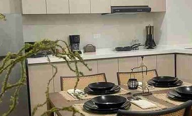 FURNISHED 1 BEDROOM CONDO