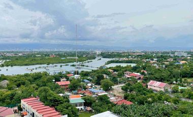 FURNISHED 1 BEDROOM CONDO