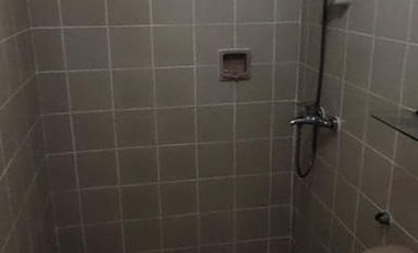 Annapolis wilshire plaza 86 sqm 2 br condo For lease rent 2 t&b With maids quarters and maid's bath no parking two bedroom Condominium near Greenhills