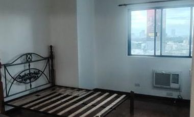 Annapolis wilshire plaza 86 sqm 2 br condo For lease rent 2 t&b With maids quarters and maid's bath no parking two bedroom Condominium near Greenhills