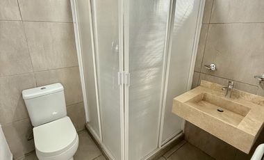 CASA EN RENTA I PORTON DEL VALLE RESIDENCIAL I MODELO GRANDE I OPCION A 4 HABITACIONES I BAÑO EN PLANTA BAJA  I ACCESO CONTROLADO I AREAS VERDES