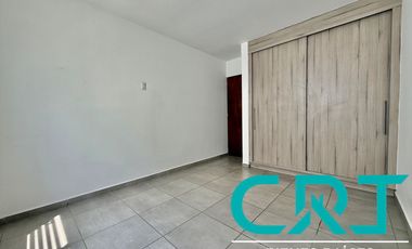 CASA EN RENTA I PORTON DEL VALLE RESIDENCIAL I MODELO GRANDE I OPCION A 4 HABITACIONES I BAÑO EN PLANTA BAJA  I ACCESO CONTROLADO I AREAS VERDES