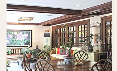 PRICE IMPROVED! White Plains House for Sale! Quezon City